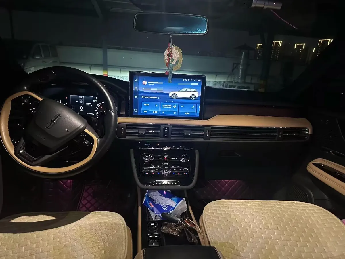 2022 Lincoln Corsair 2.0T 245HP L4 8AT,autocango,china used car exporter,china ev exporter,chinese used car exporter,chinese used ev exporter