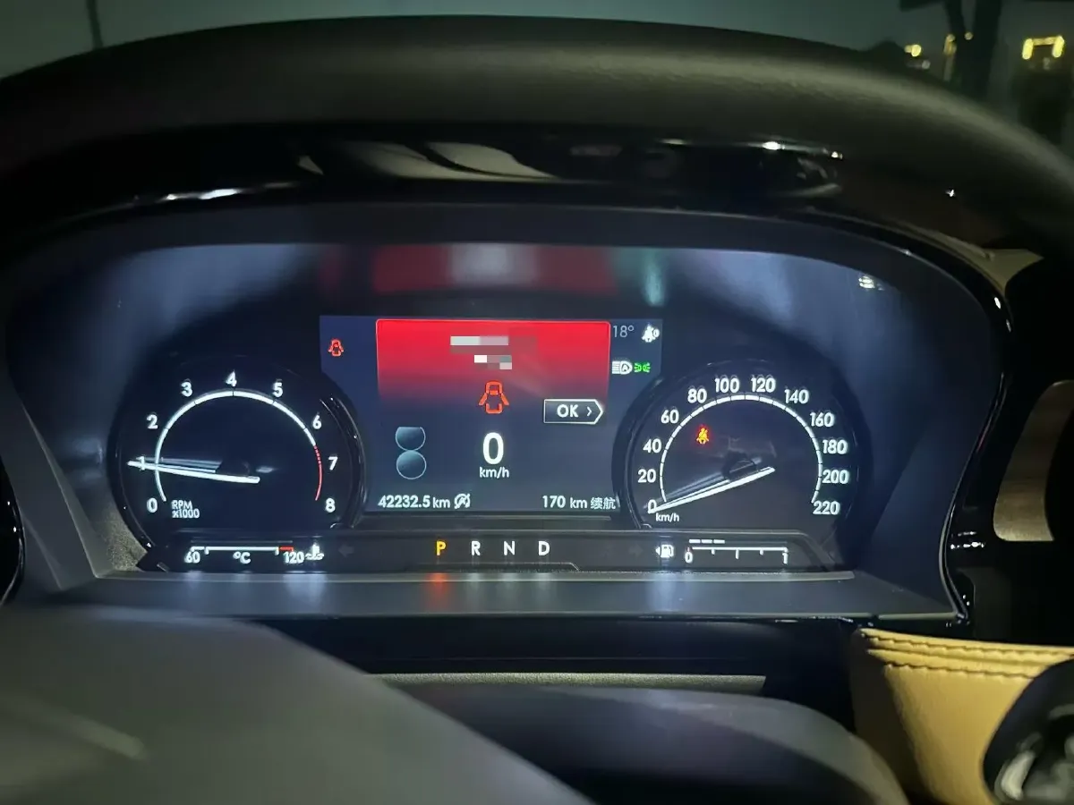 2022 Lincoln Corsair 2.0T 245HP L4 8AT,autocango,china used car exporter,china ev exporter,chinese used car exporter,chinese used ev exporter