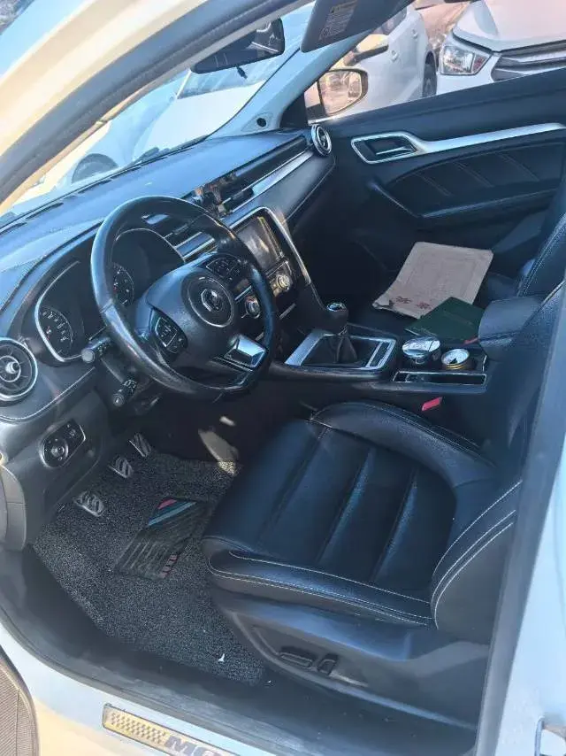 2017 MG MG6 thumbnail 3