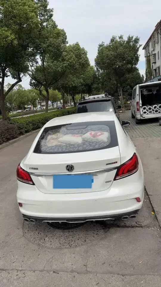 2017 MG MG6 thumbnail 2