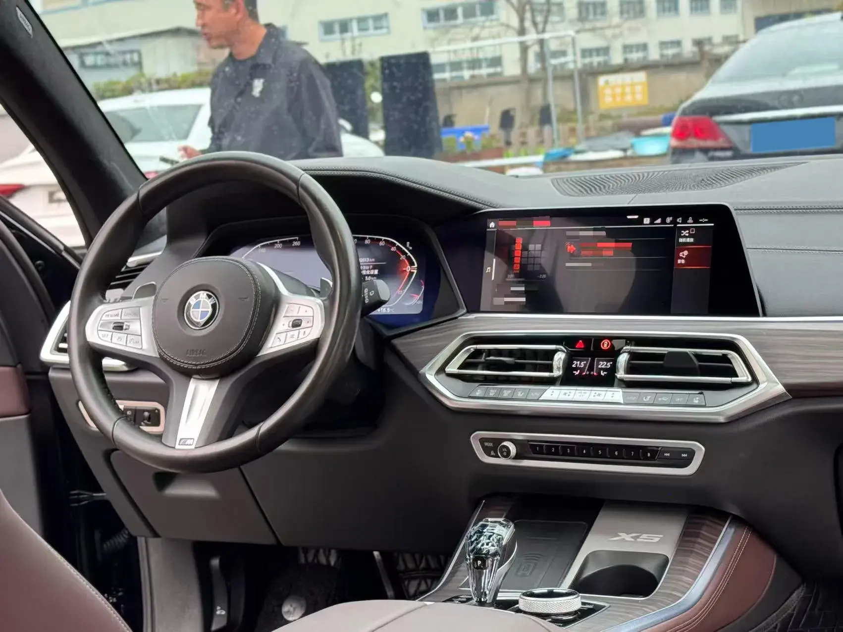 2022 BMW X5 thumbnail 4