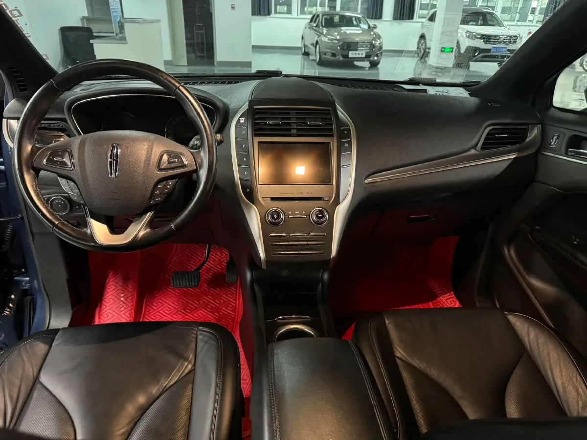 2018 Lincoln MKC 2.0T 203HP L4 6AT,autocango,china used car exporter,china ev exporter,chinese used car exporter,chinese used ev exporter