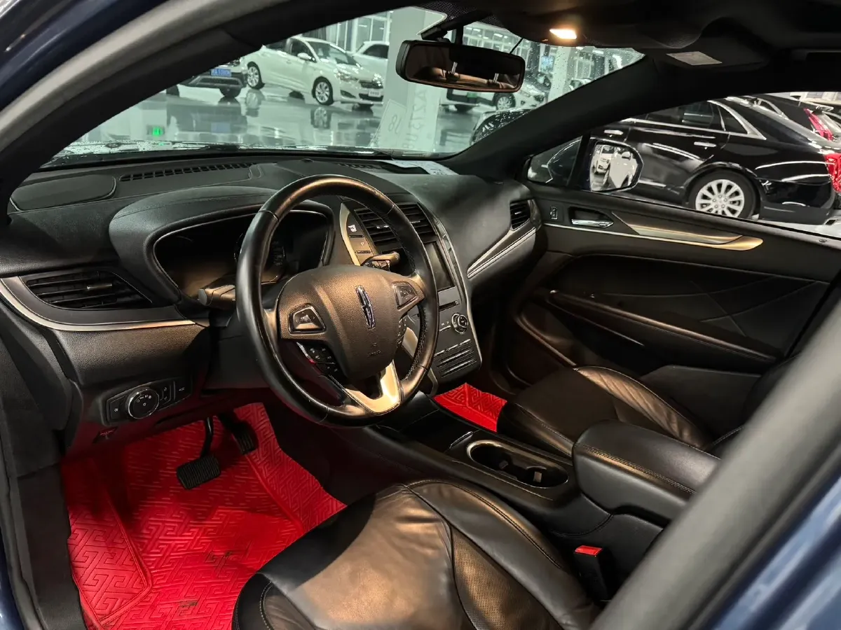 2018 Lincoln MKC 2.0T 203HP L4 6AT,autocango,china used car exporter,china ev exporter,chinese used car exporter,chinese used ev exporter