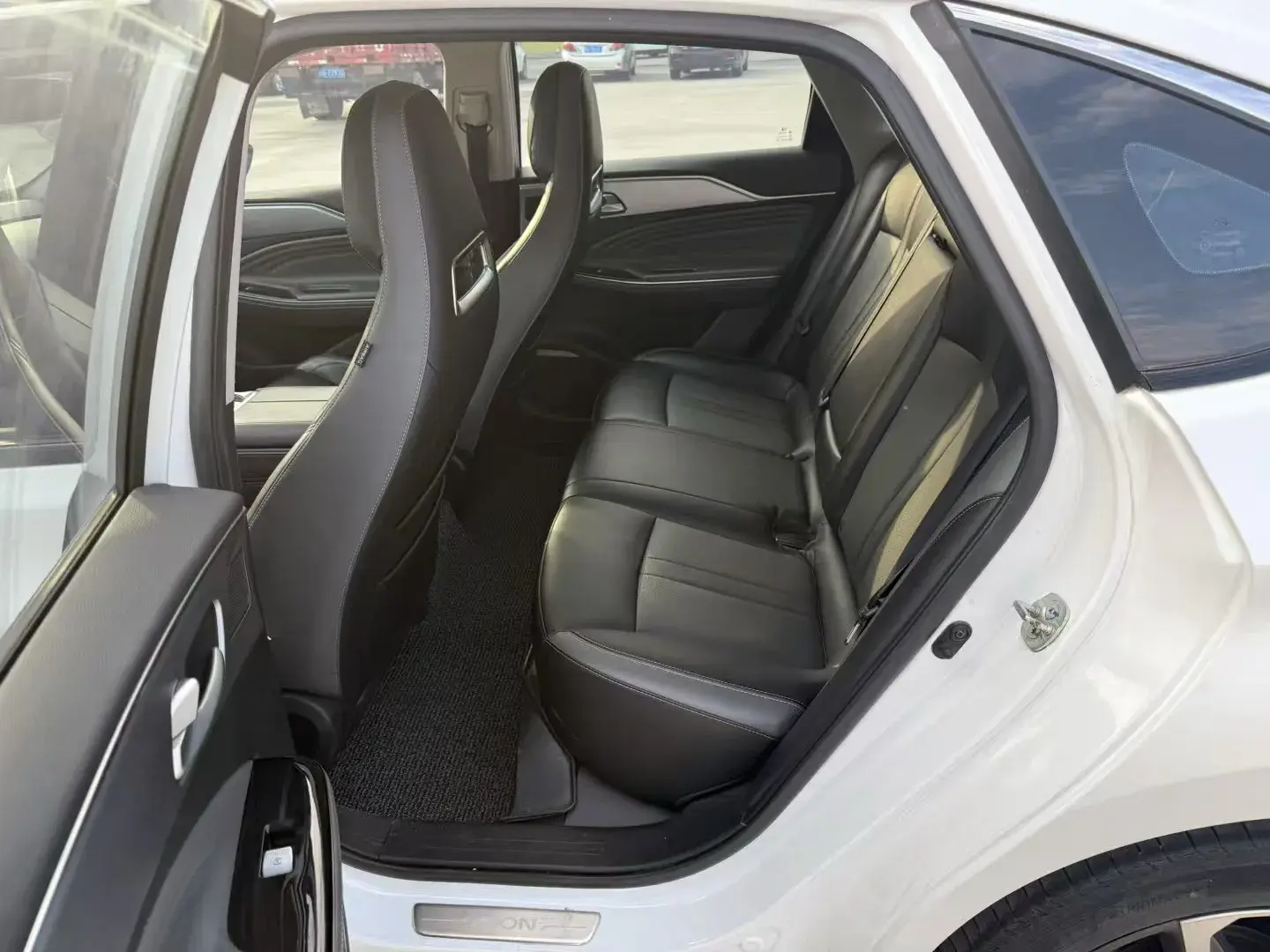 2022 AION S thumbnail 4