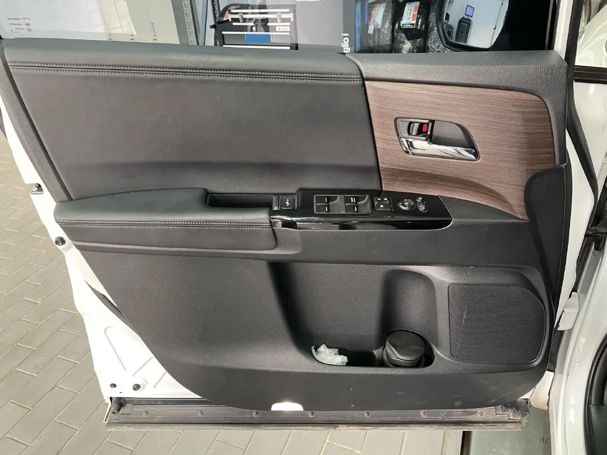 2022 Honda Odyssey 2.0L 146HP L4 E-CVT Hybrid,autocango,china used car exporter,china ev exporter,chinese used car exporter,chinese used ev exporter