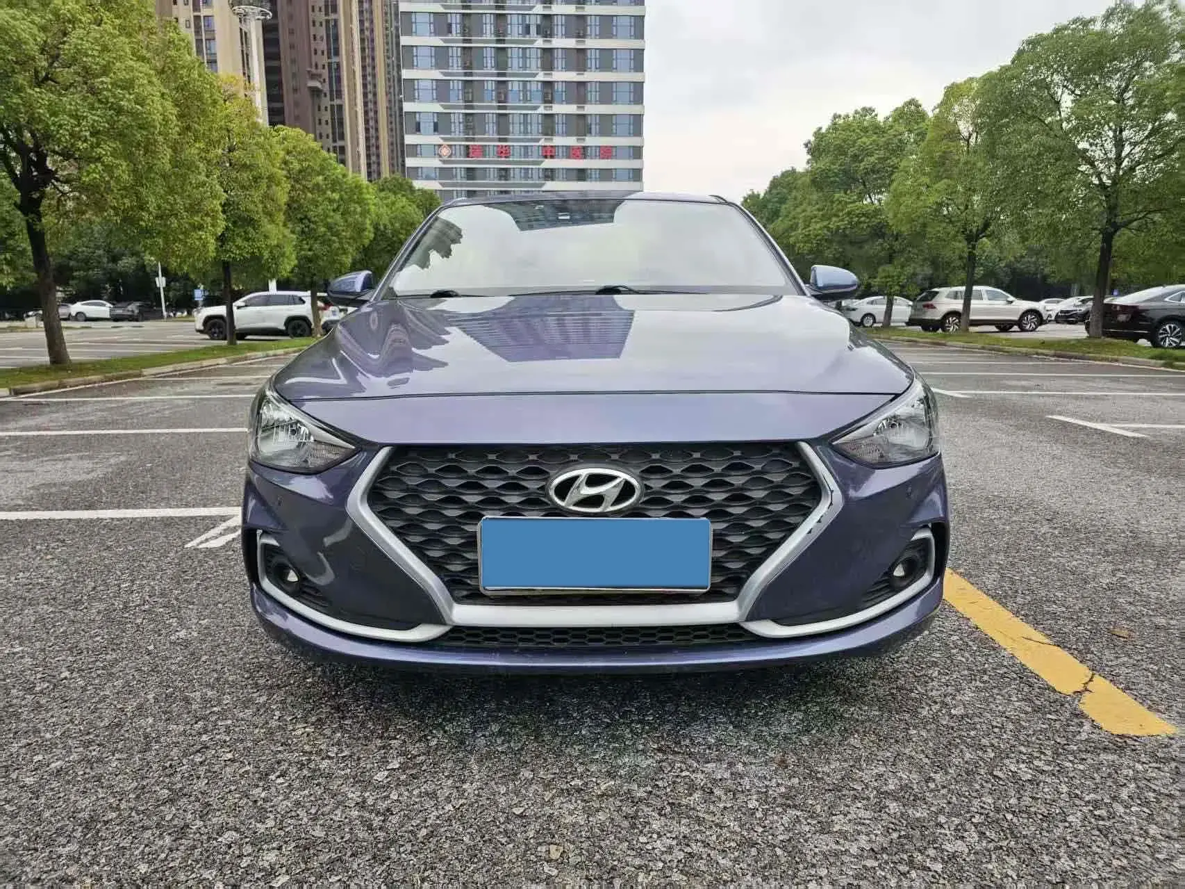 2017 HYUNDAI CELESTA thumbnail 2