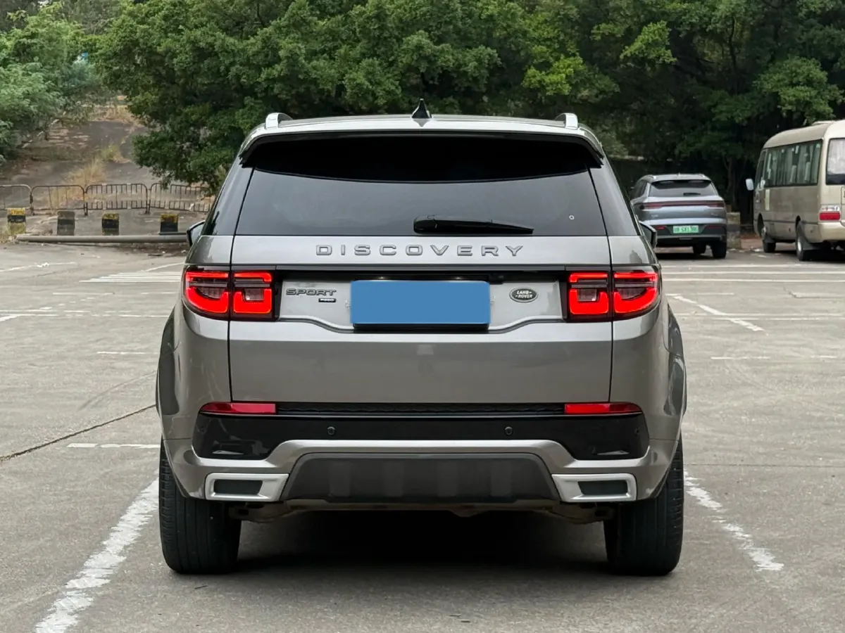 2022 Land Rover Discovery Sport 2.0T 249HP L4 9AT,autocango,china used car exporter,china ev exporter,chinese used car exporter,chinese used ev exporter