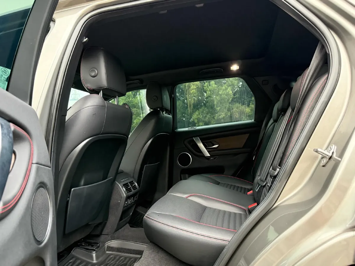 2022 Land Rover Discovery Sport 2.0T 249HP L4 9AT,autocango,china used car exporter,china ev exporter,chinese used car exporter,chinese used ev exporter