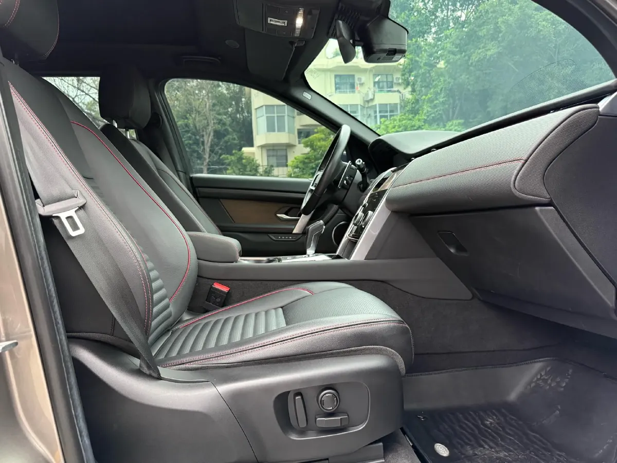 2022 Land Rover Discovery Sport 2.0T 249HP L4 9AT,autocango,china used car exporter,china ev exporter,chinese used car exporter,chinese used ev exporter