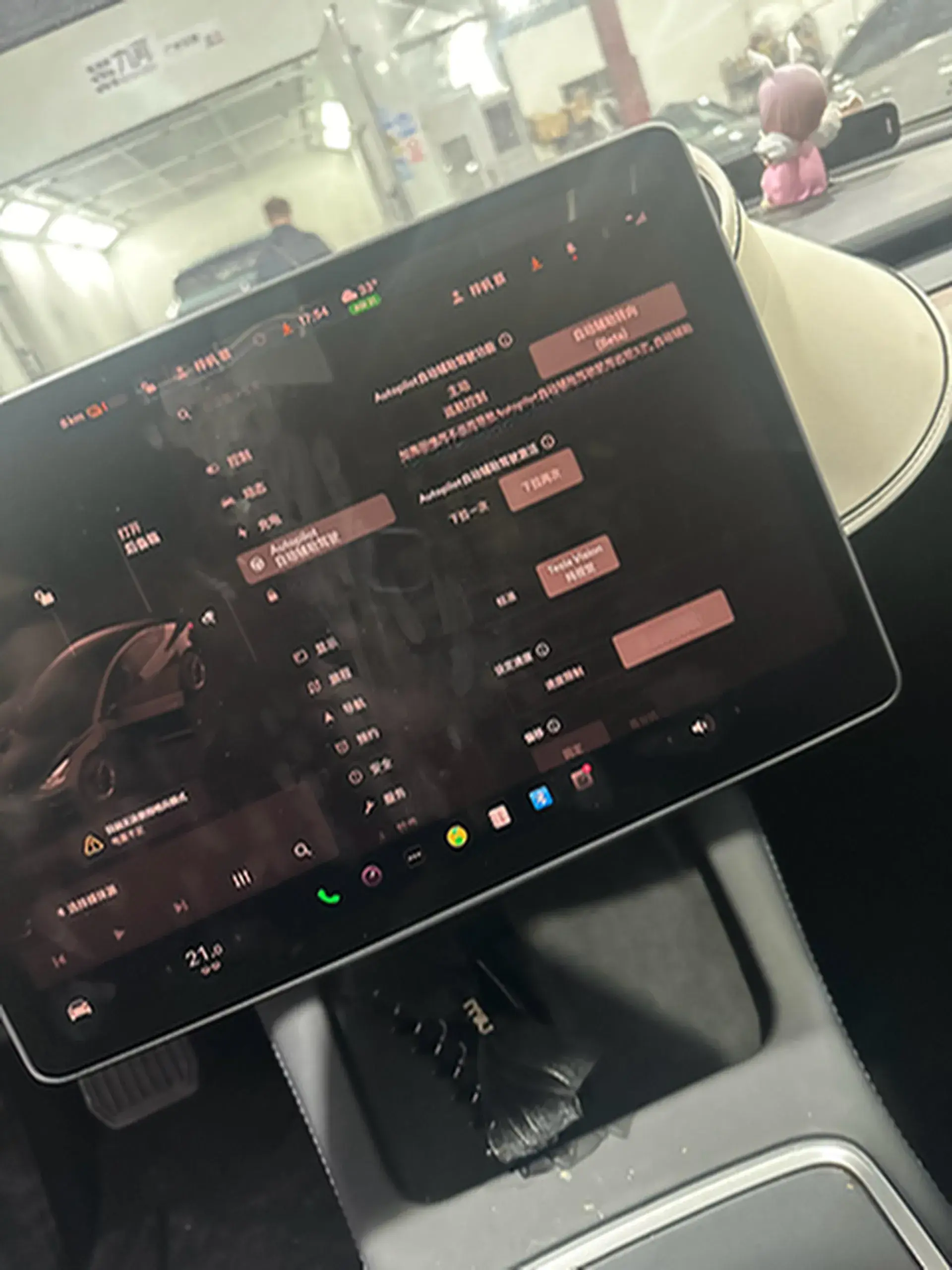 2022 TESLA MODEL thumbnail 4