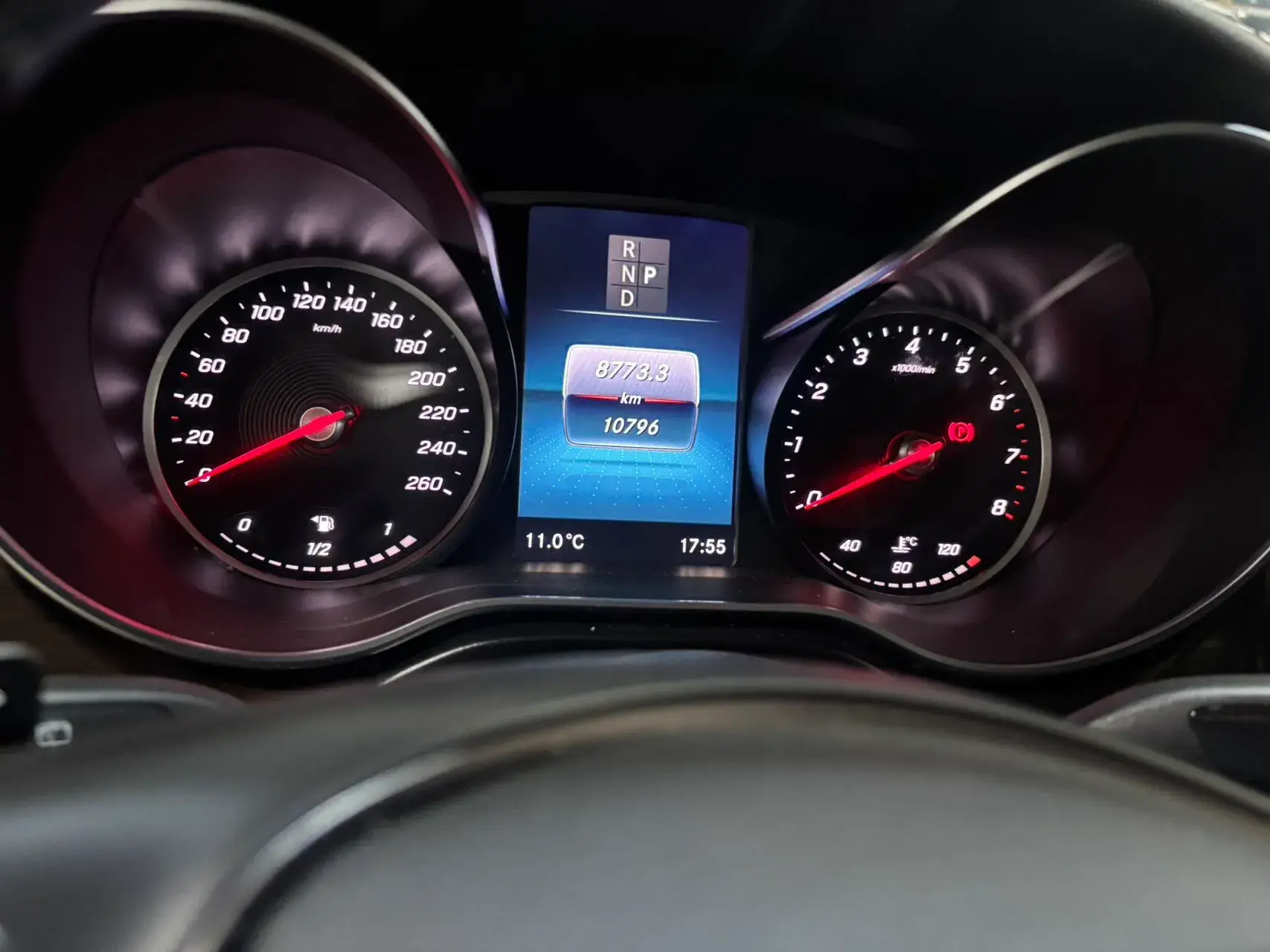 2022 MERCEDES-BENZ V thumbnail 4