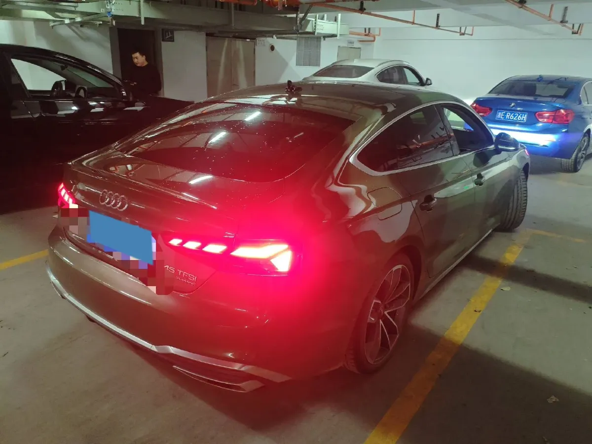 2021 Audi A5 2.0T 252HP L4 7DCT,autocango,china used car exporter,china ev exporter,chinese used car exporter,chinese used ev exporter