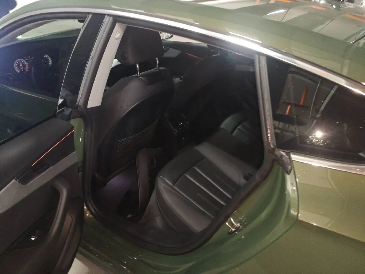 2021 Audi A5 2.0T 252HP L4 7DCT,autocango,china used car exporter,china ev exporter,chinese used car exporter,chinese used ev exporter