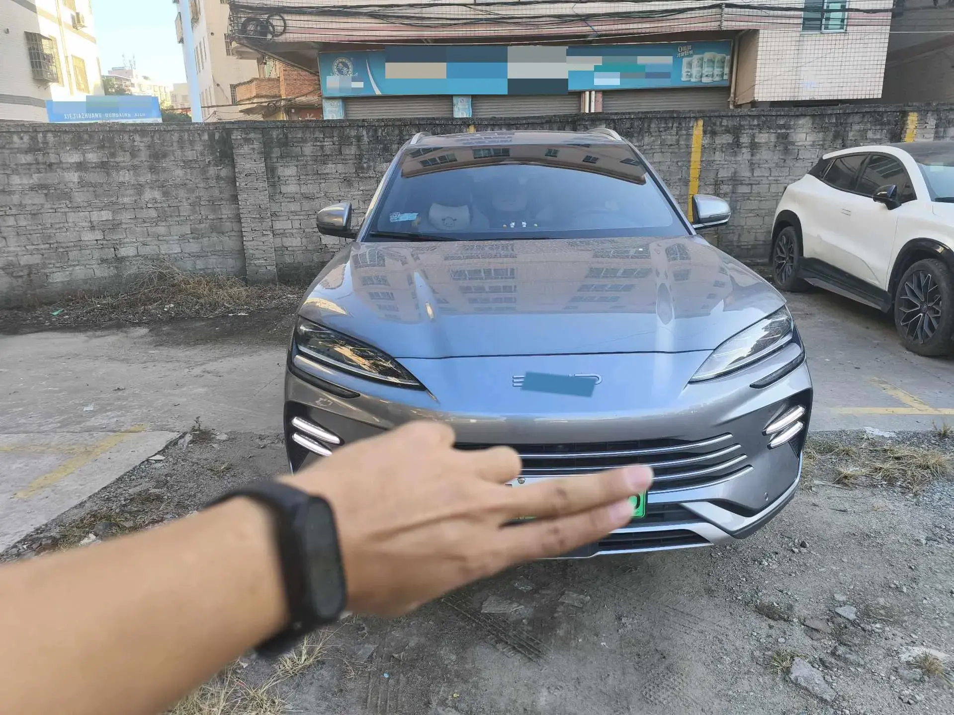 2023 BYD SONG thumbnail 2