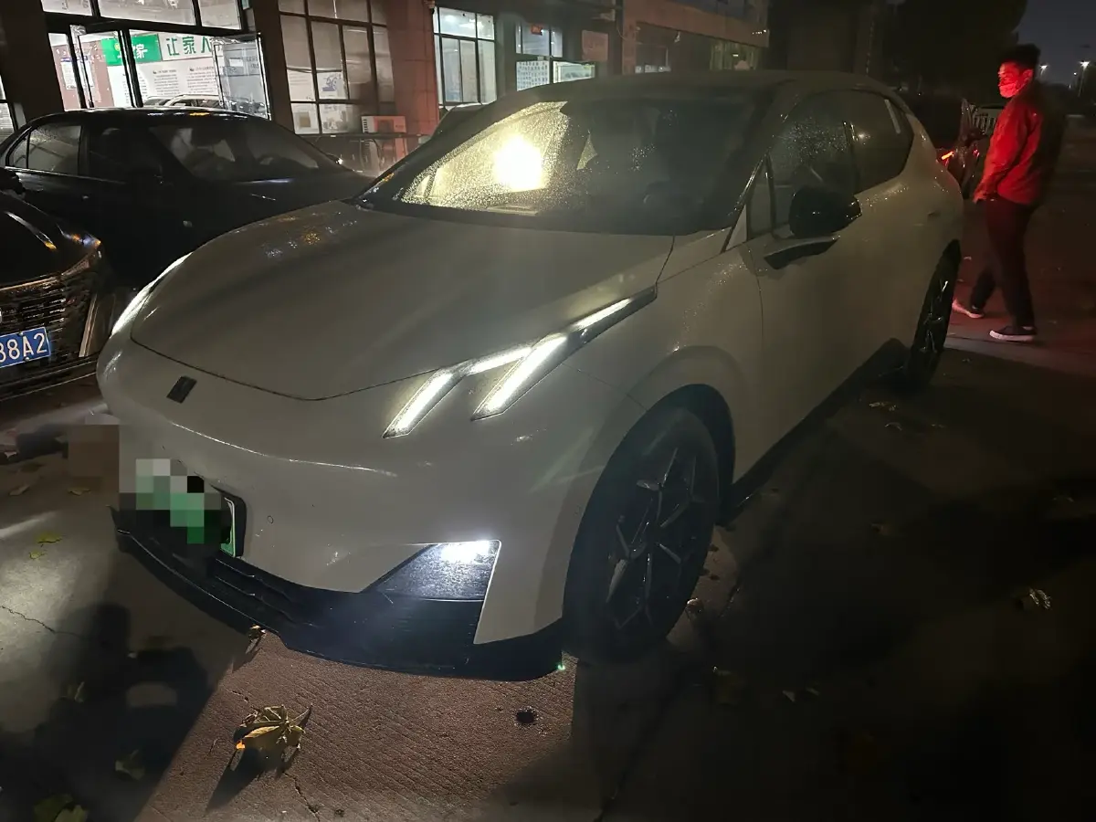 2025 LYNK&CO Z20 BEV 61.47KWH