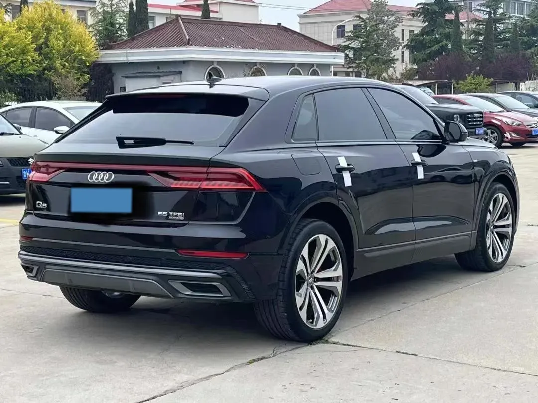 2019 Audi Q8 3.0T 340HP V6 8AT,autocango,china used car exporter,china ev exporter,chinese used car exporter,chinese used ev exporter