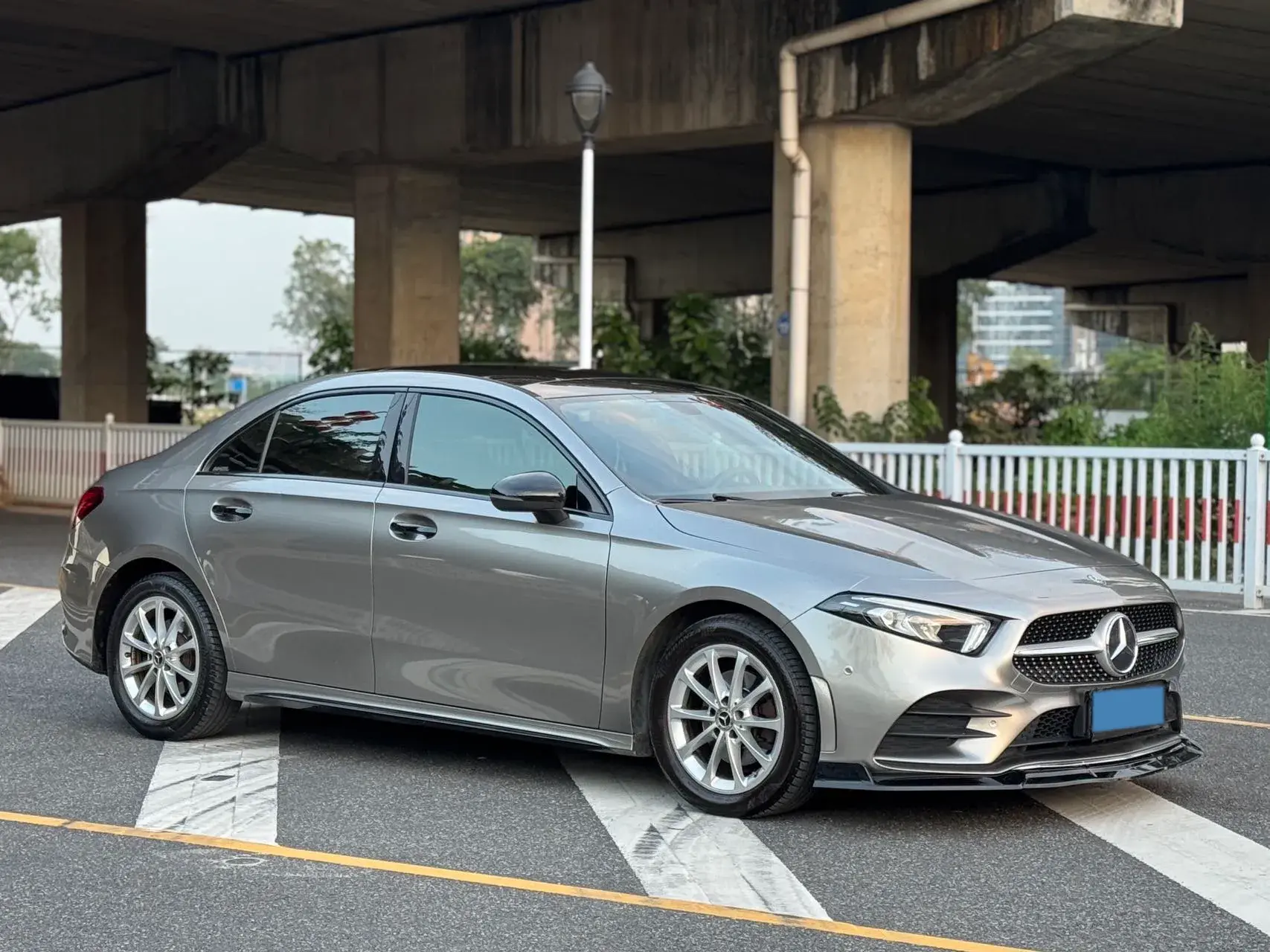 2020 MERCEDES-BENZ A thumbnail 3