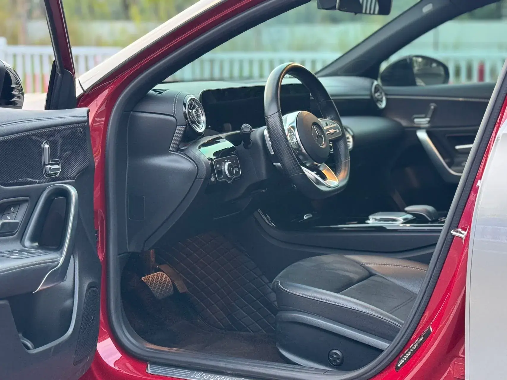 2020 MERCEDES-BENZ A thumbnail 4