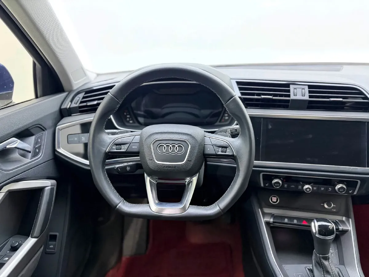 2022 Audi Q3 1.4T 150HP L4 7DCT,autocango,china used car exporter,china ev exporter,chinese used car exporter,chinese used ev exporter