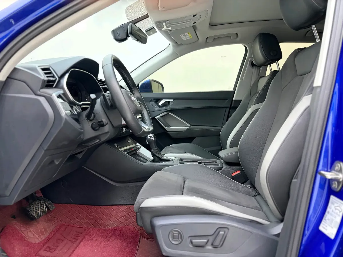 2022 Audi Q3 1.4T 150HP L4 7DCT,autocango,china used car exporter,china ev exporter,chinese used car exporter,chinese used ev exporter