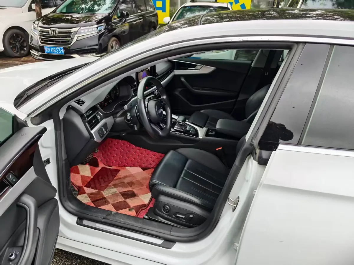 2022 Audi A5 2.0T 204HP L4 7DCT,autocango,china used car exporter,china ev exporter,chinese used car exporter,chinese used ev exporter