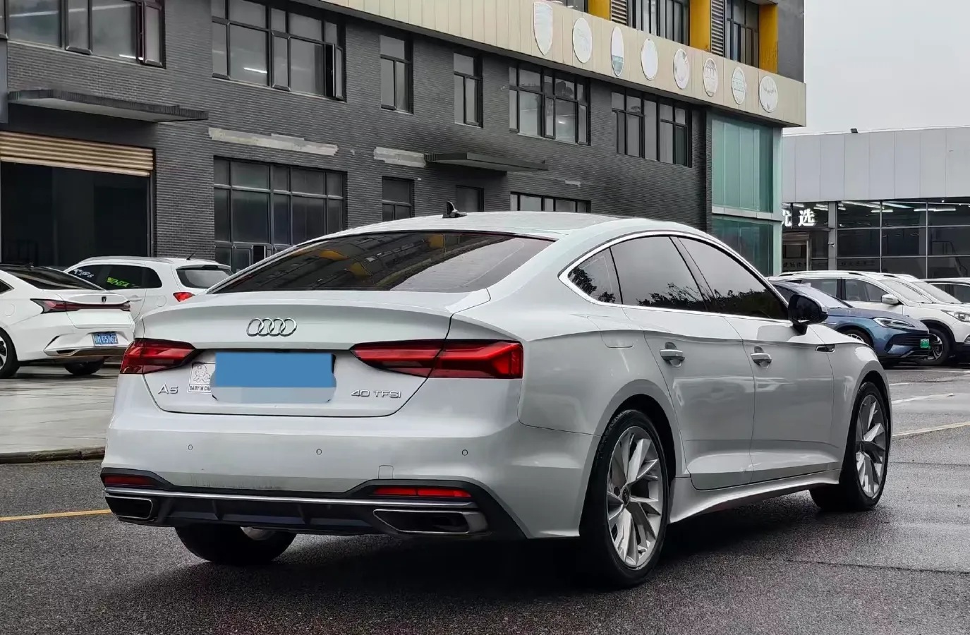 2022 Audi A5 2.0T 204HP L4 7DCT,autocango,china used car exporter,china ev exporter,chinese used car exporter,chinese used ev exporter