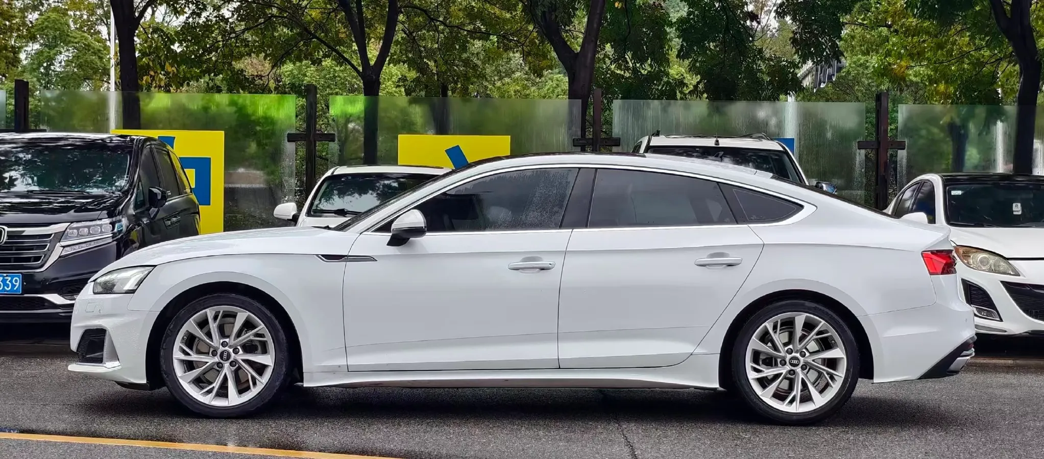 2022 Audi A5 2.0T 204HP L4 7DCT,autocango,china used car exporter,china ev exporter,chinese used car exporter,chinese used ev exporter