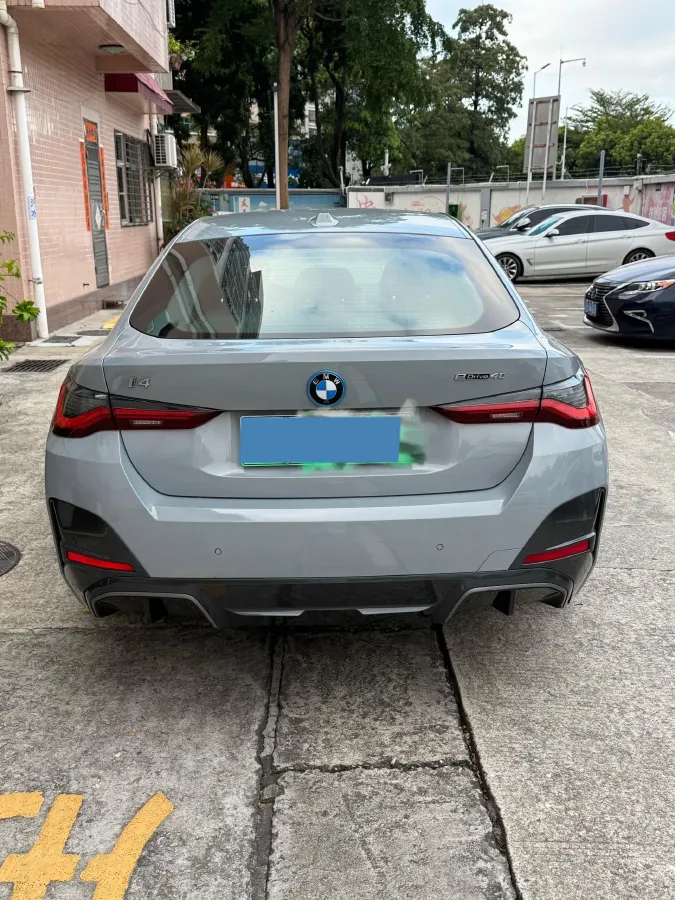 2022 BMW i4 BEV 83.9KWH,autocango,china used car exporter,china ev exporter,chinese used car exporter,chinese used ev exporter