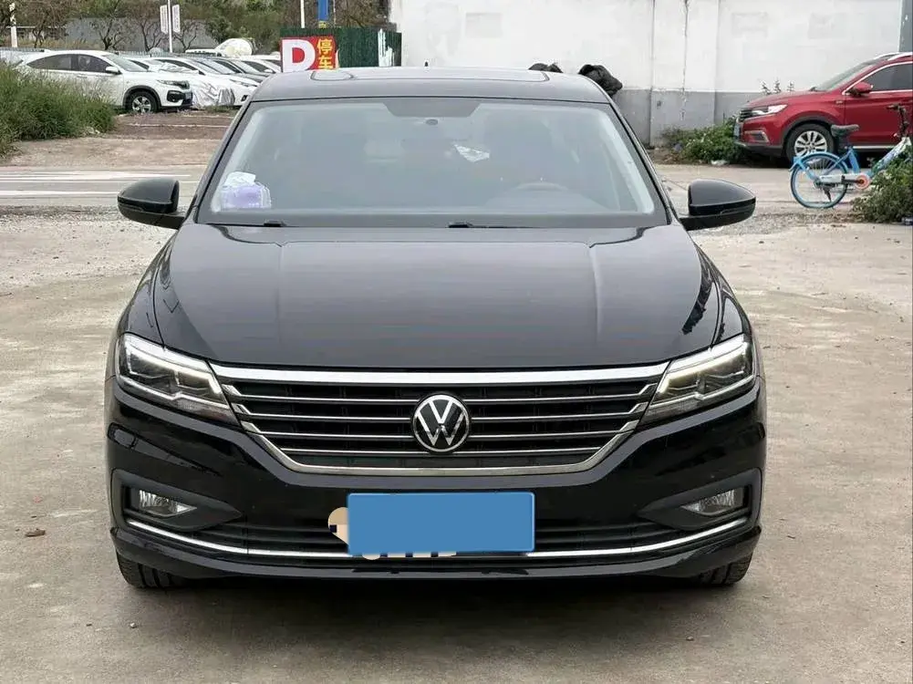 2021 VOLKSWAGEN LAVIDA thumbnail 3