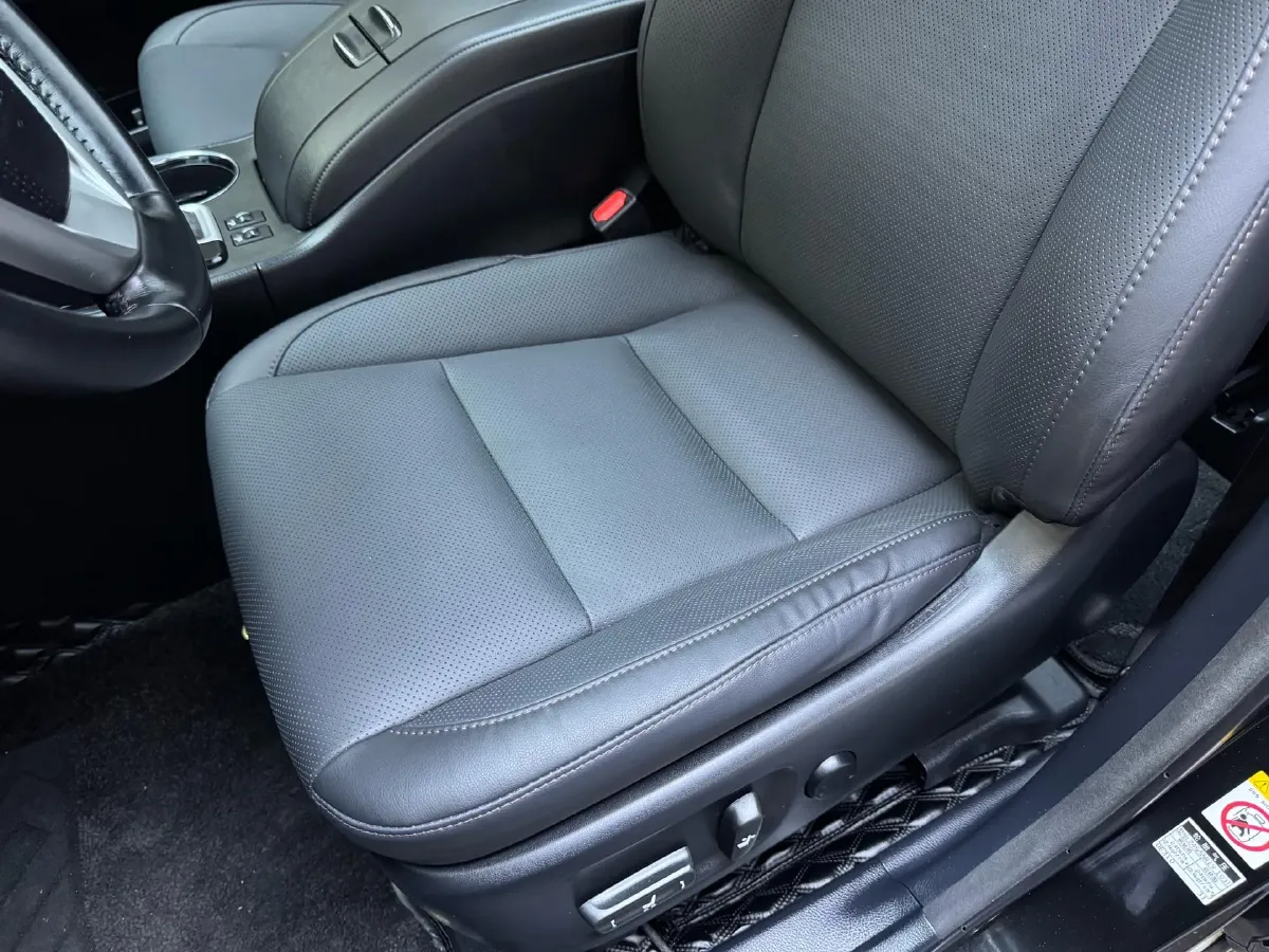 2018 Toyota Highlander 2.0T 220HP L4 6AT,autocango,china used car exporter,china ev exporter,chinese used car exporter,chinese used ev exporter