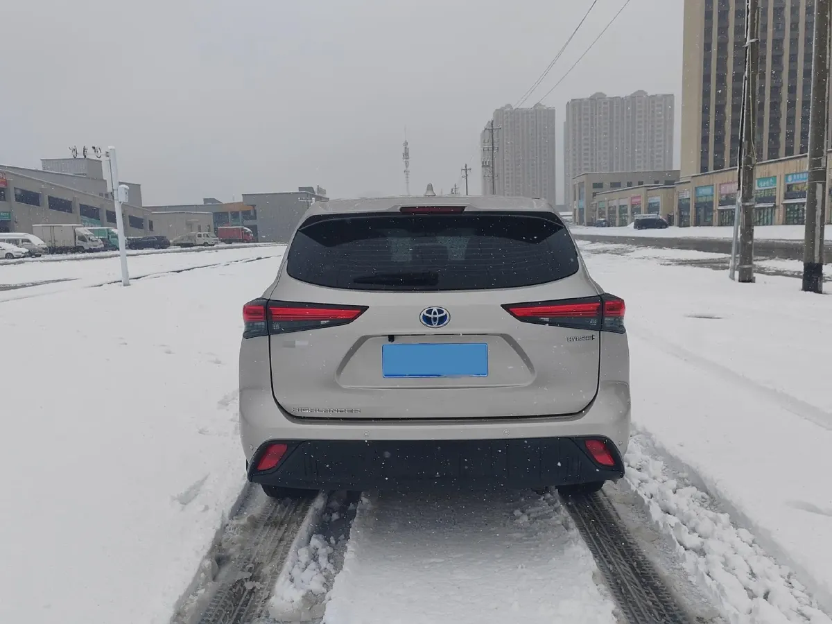 2022 Toyota Highlander 2.5L 192HP L4 E-CVT Hybrid,autocango,china used car exporter,china ev exporter,chinese used car exporter,chinese used ev exporter