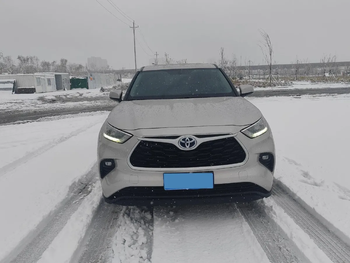 2022 Toyota Highlander 2.5L 192HP L4 E-CVT Hybrid,autocango,china used car exporter,china ev exporter,chinese used car exporter,chinese used ev exporter