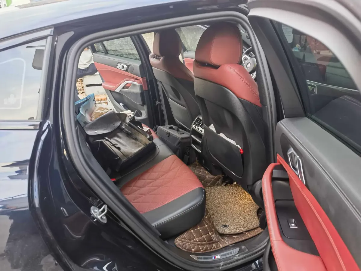 2022 BMW X6 2.0T 245HP L4 8AT,autocango,china used car exporter,china ev exporter,chinese used car exporter,chinese used ev exporter