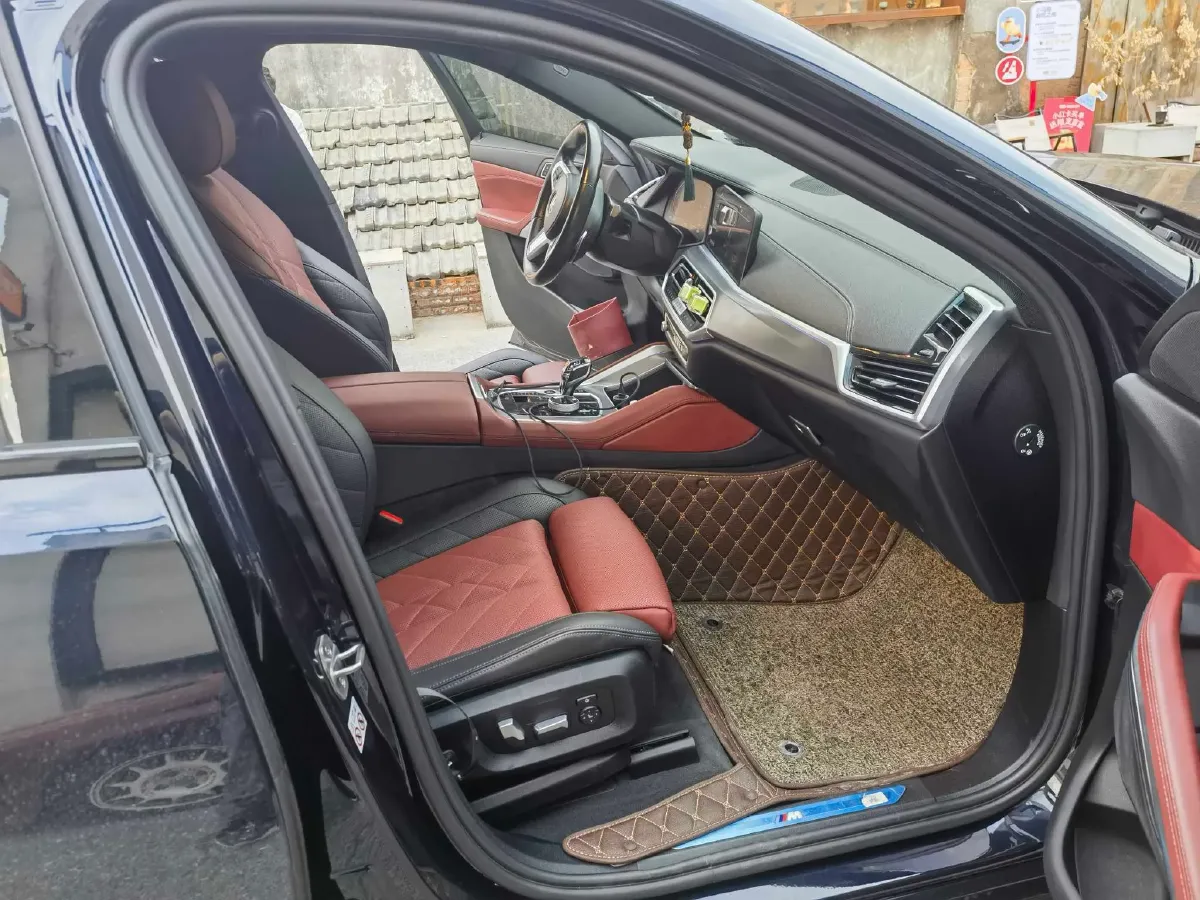 2022 BMW X6 2.0T 245HP L4 8AT,autocango,china used car exporter,china ev exporter,chinese used car exporter,chinese used ev exporter