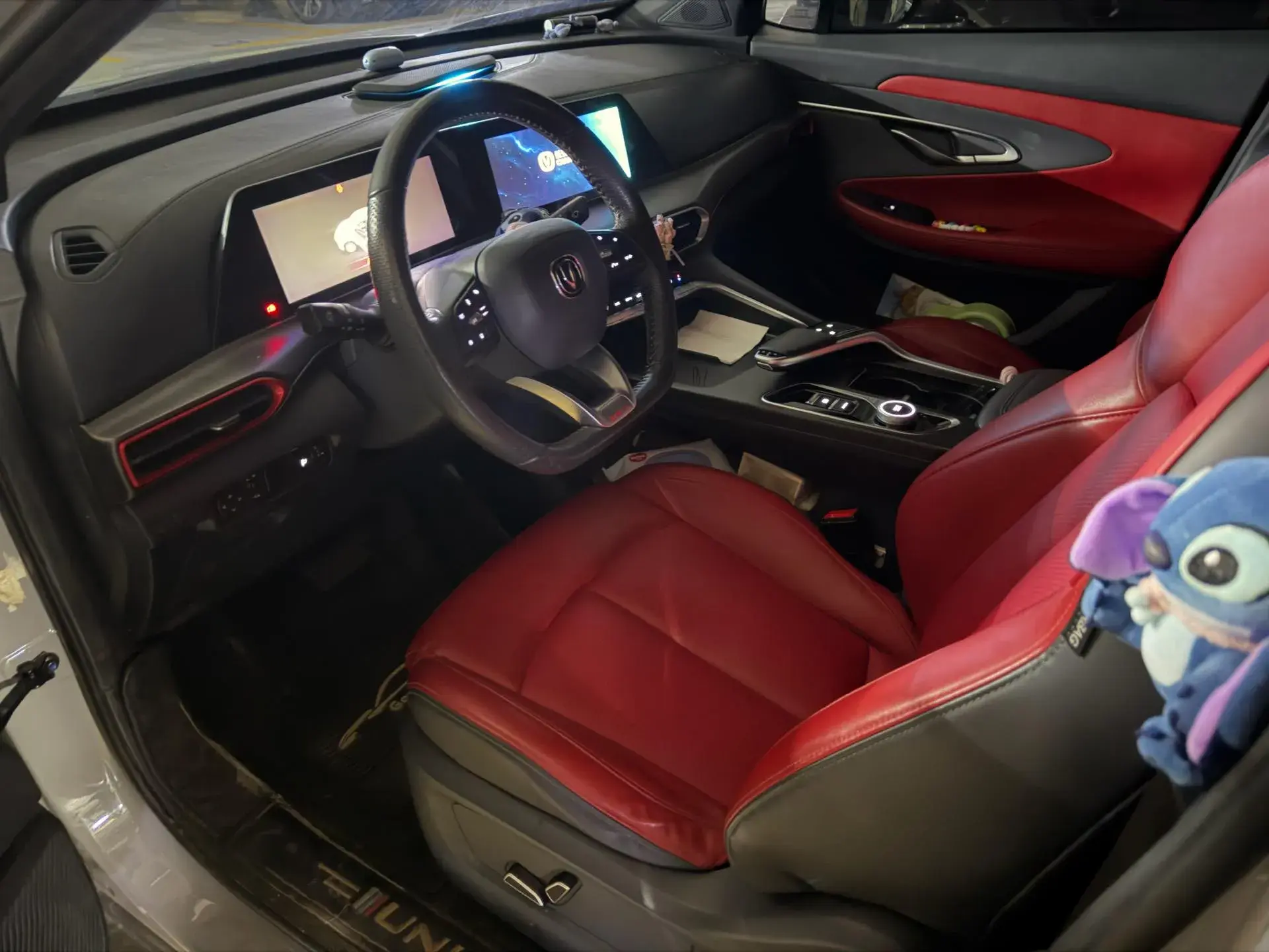 2020 CHANGAN UNI-T thumbnail 2