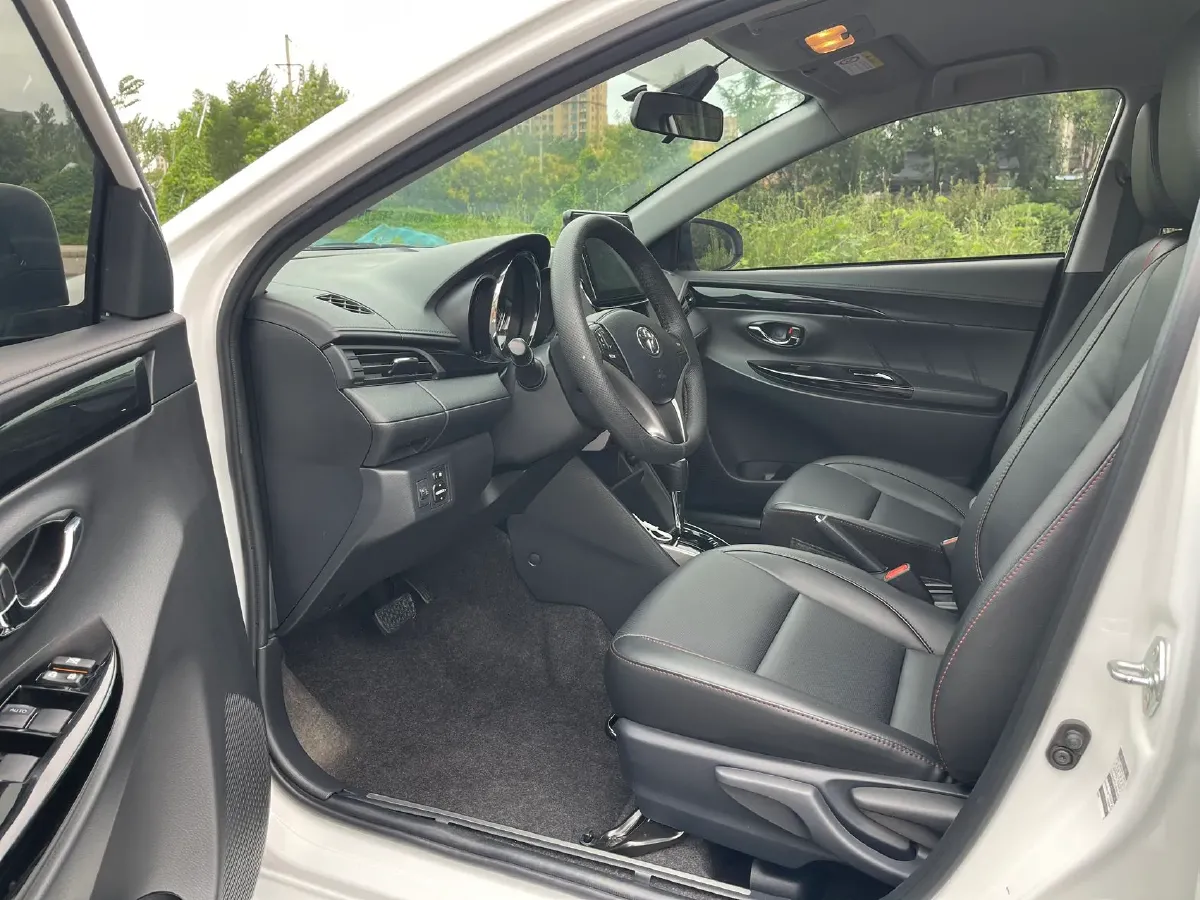 2022 Toyota Yaris L 1.5L 112HP L4 CVT,autocango,china used car exporter,china ev exporter,chinese used car exporter,chinese used ev exporter