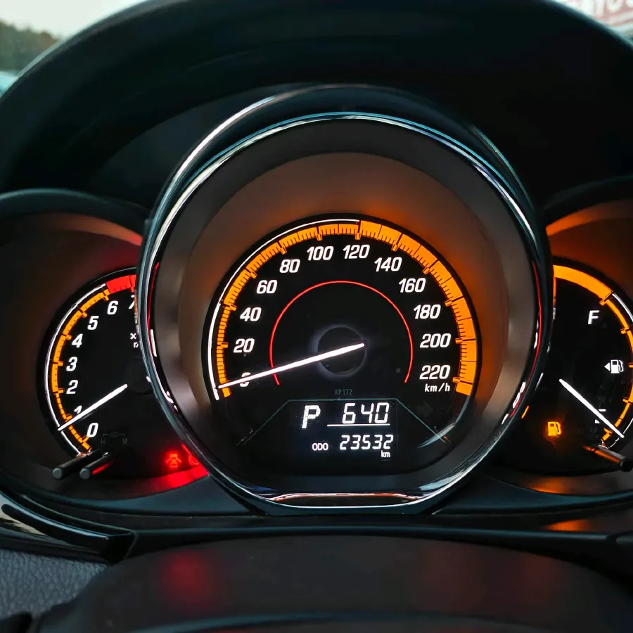 2022 Toyota Yaris L 1.5L 112HP L4 CVT,autocango,china used car exporter,china ev exporter,chinese used car exporter,chinese used ev exporter