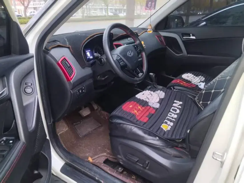 2017 HYUNDAI IX25 thumbnail 4