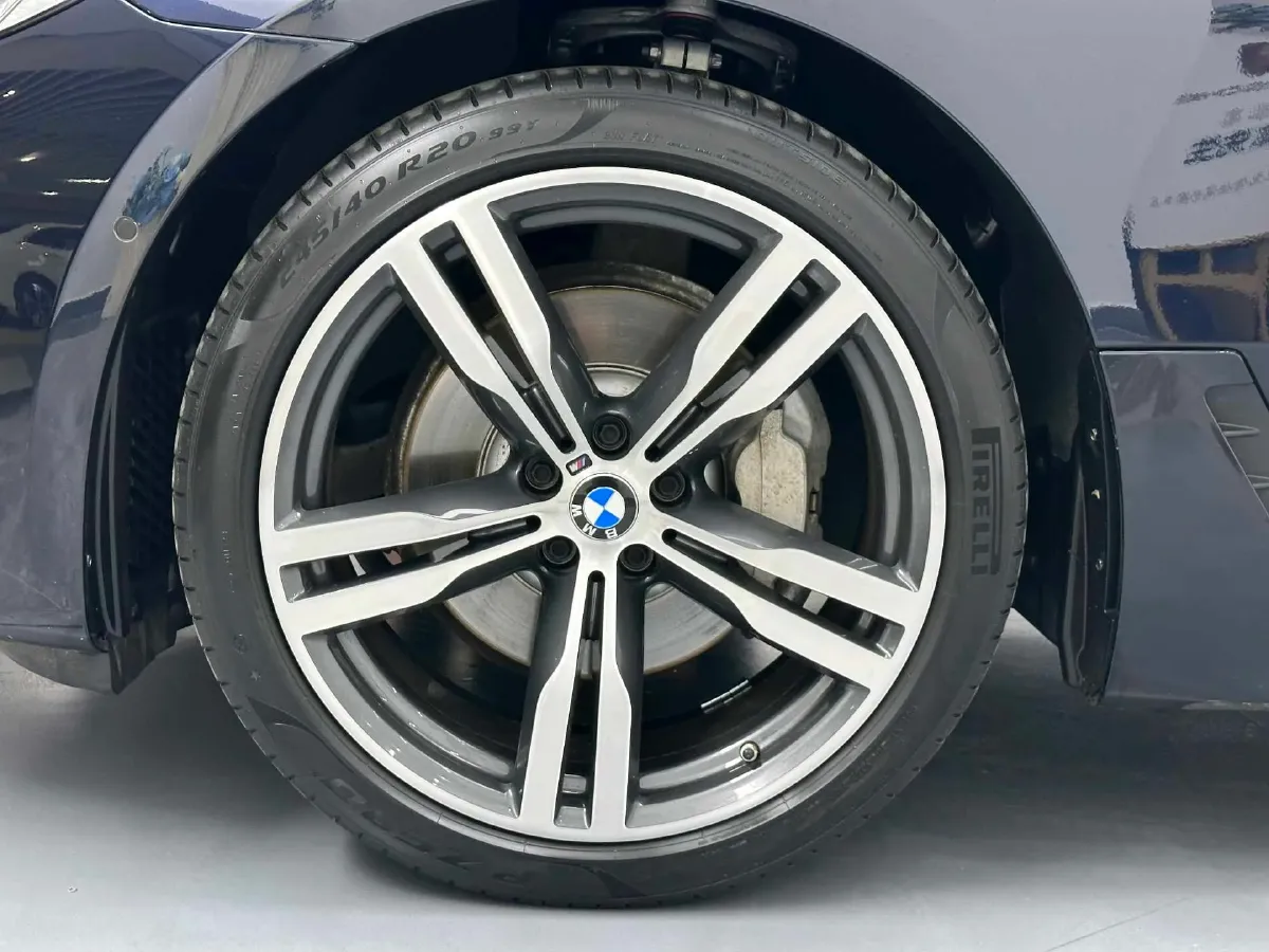 2022 BMW 6 Series GT 2.0T 245HP L4 8AT,autocango,china used car exporter,china ev exporter,chinese used car exporter,chinese used ev exporter