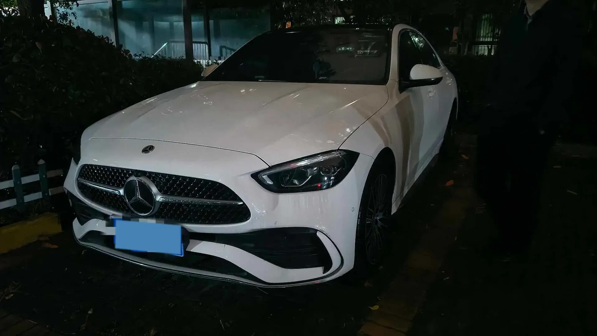 2024 MERCEDES-BENZ C view 1