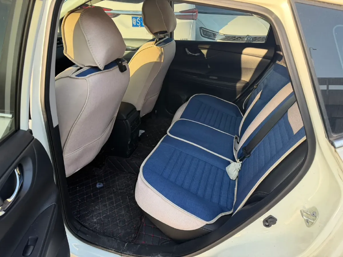 2023 Nissan Tiida 1.6L 122HP L4 CVT,autocango,china used car exporter,china ev exporter,chinese used car exporter,chinese used ev exporter