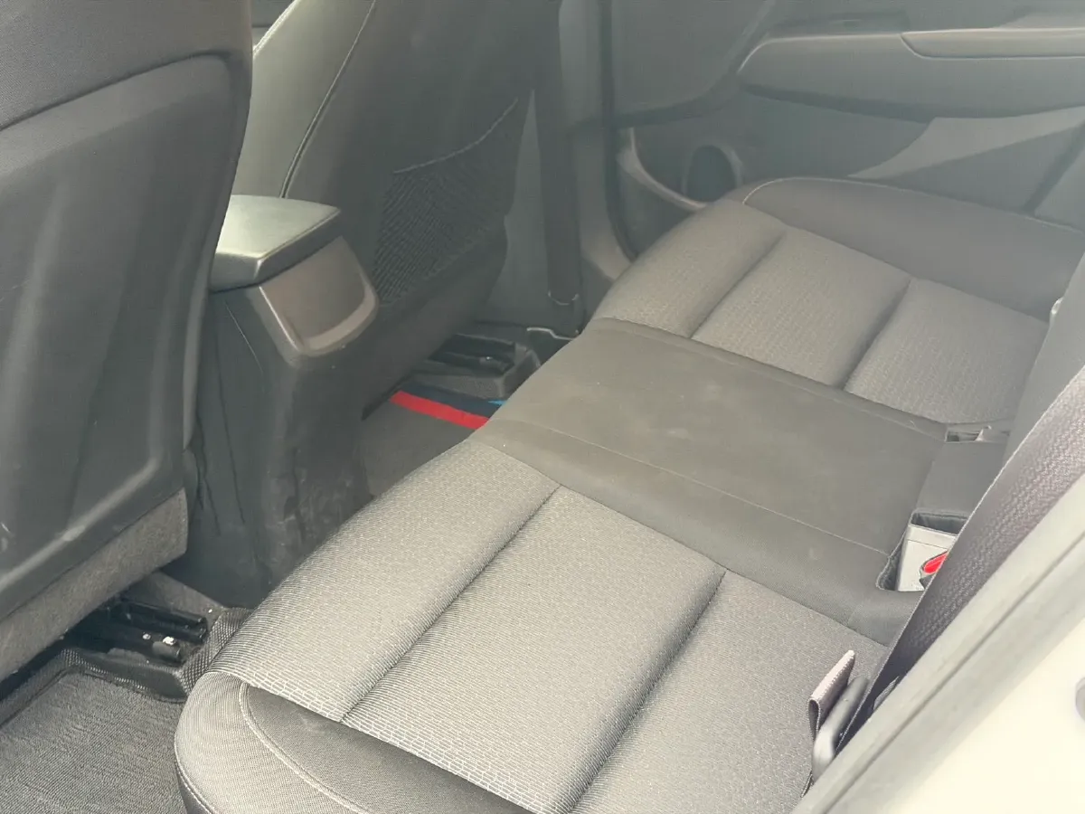 2016 Hyundai Elantra 1.6L 130HP L4 6AT,autocango,china used car exporter,china ev exporter,chinese used car exporter,chinese used ev exporter