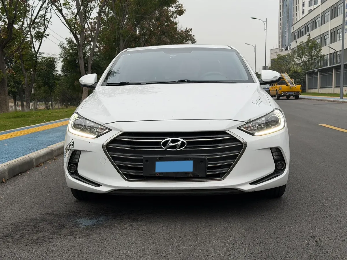 2016 Hyundai Elantra 1.6L 130HP L4 6AT,autocango,china used car exporter,china ev exporter,chinese used car exporter,chinese used ev exporter