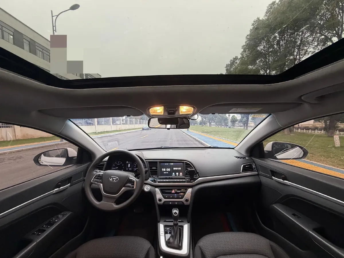 2016 Hyundai Elantra 1.6L 130HP L4 6AT,autocango,china used car exporter,china ev exporter,chinese used car exporter,chinese used ev exporter