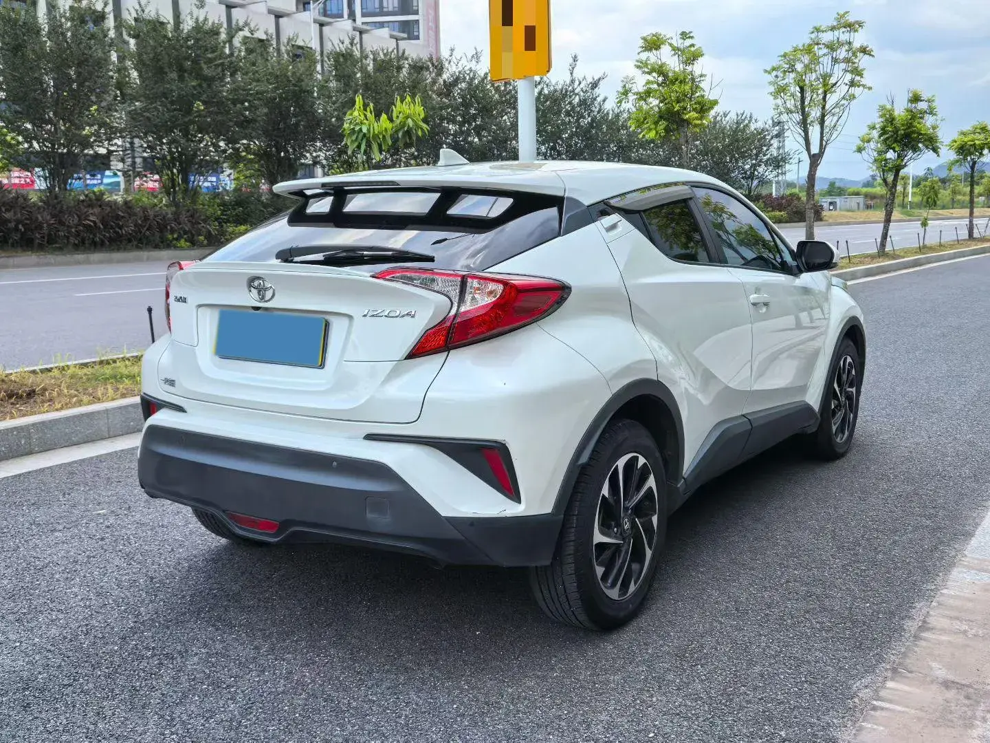 2018 TOYOTA IZOA thumbnail 4