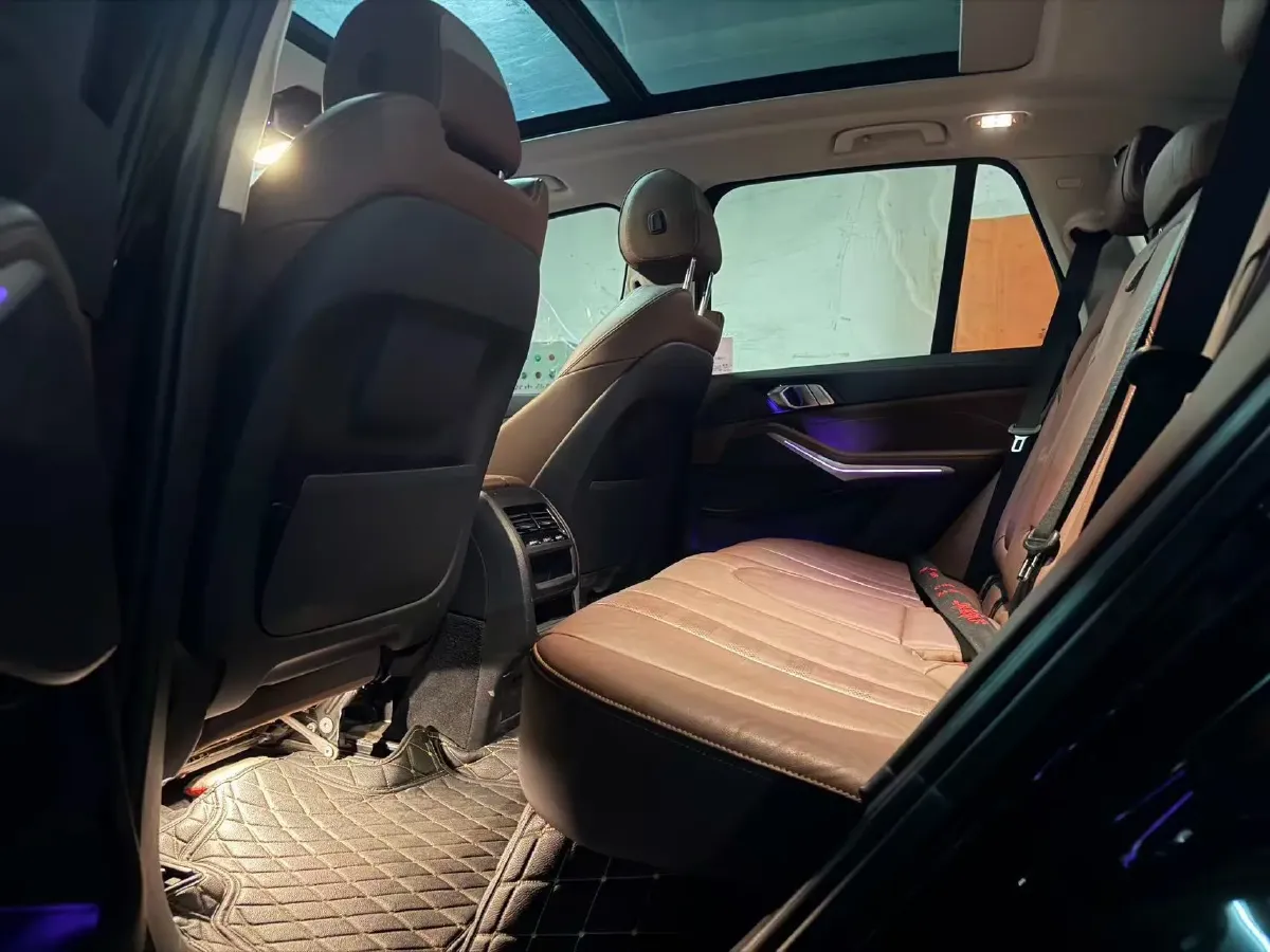 2021 BMW X5 2.0T 265HP L4 8AT,autocango,china used car exporter,china ev exporter,chinese used car exporter,chinese used ev exporter