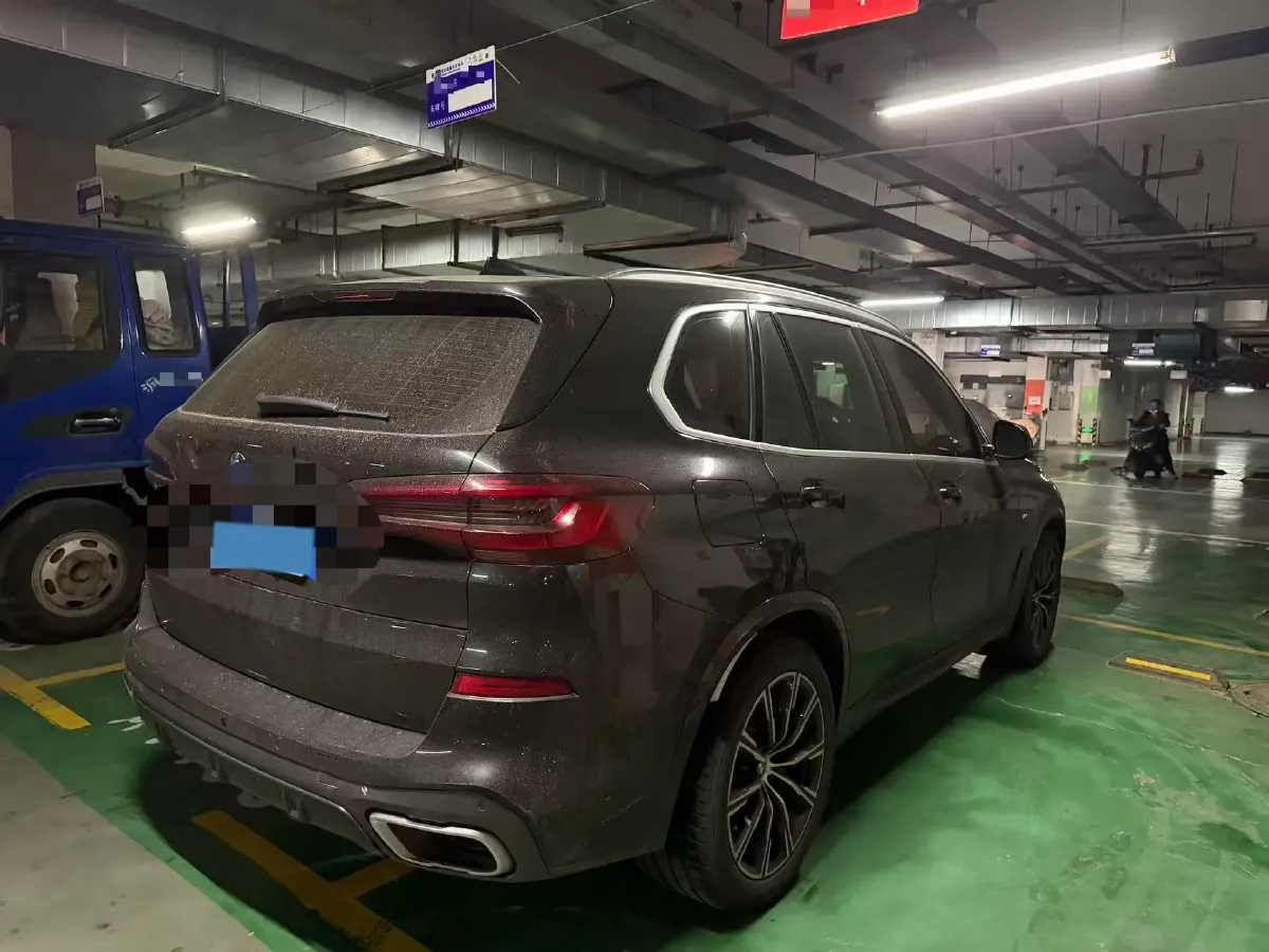 2021 BMW X5 2.0T 265HP L4 8AT,autocango,china used car exporter,china ev exporter,chinese used car exporter,chinese used ev exporter