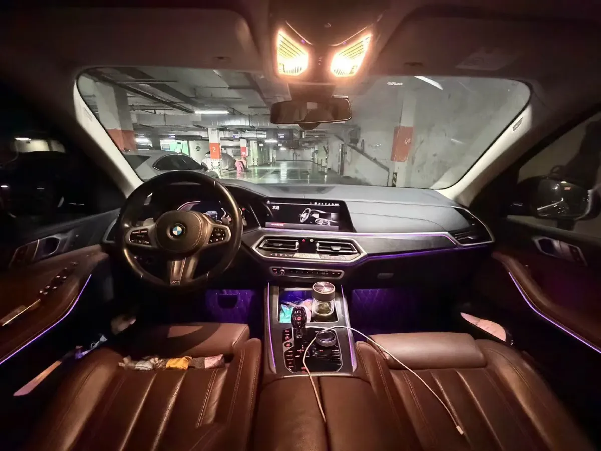 2021 BMW X5 2.0T 265HP L4 8AT,autocango,china used car exporter,china ev exporter,chinese used car exporter,chinese used ev exporter