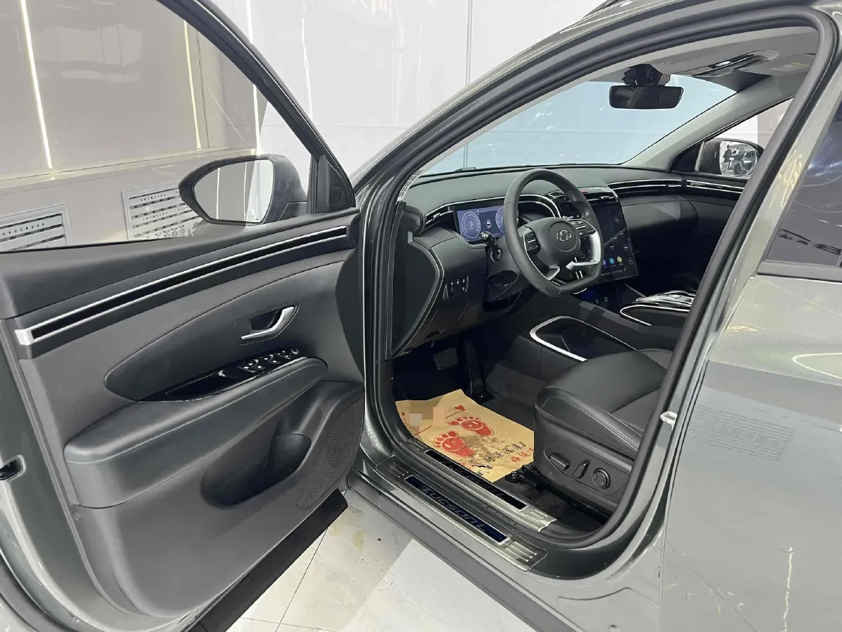 2021 Hyundai Tucson 1.5T 200HP L4 7DCT,autocango,china used car exporter,china ev exporter,chinese used car exporter,chinese used ev exporter