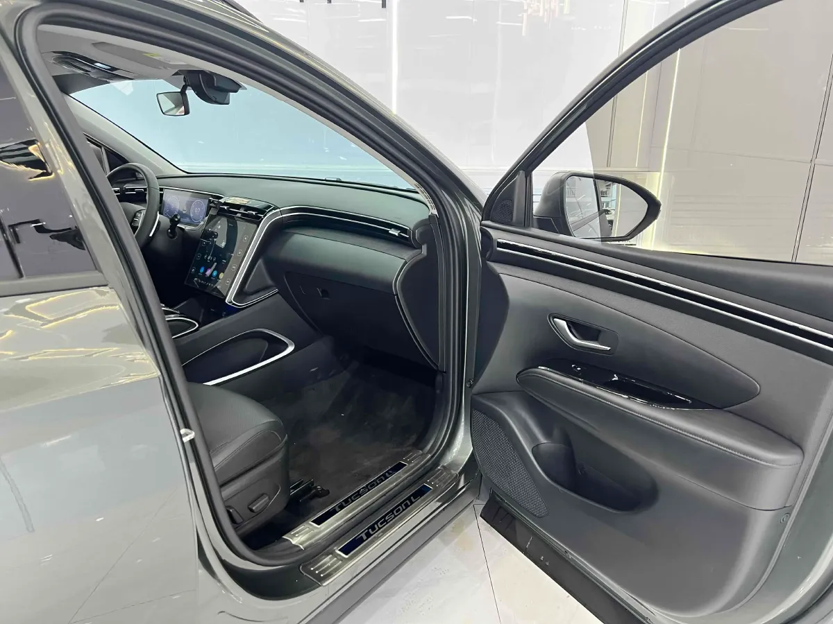 2021 Hyundai Tucson 1.5T 200HP L4 7DCT,autocango,china used car exporter,china ev exporter,chinese used car exporter,chinese used ev exporter